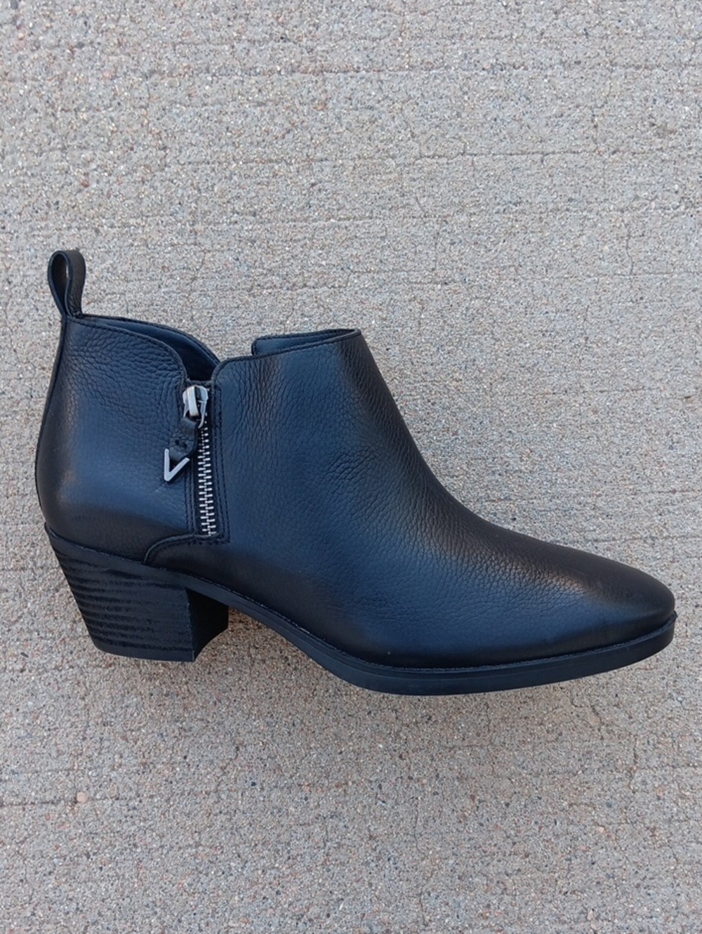 Vionic Cecily Ankle Boots Black Leather Womens Booties Size 9